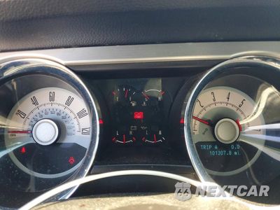 Zdjęcie 9 z 13 samochodu: 2010 FORD MUSTANG VIN:1ZVBP8ENXA5167507 - miniatura