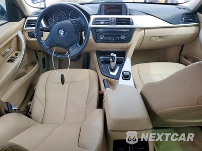 Zdjęcie 8 z 12 samochodu: 2015 BMW 320 I VIN:WBA3B1G50FNT06882 - miniatura