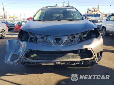 Piąte zdjęcie samochodu w środku: 2015 TOYOTA RAV4 XLE VIN:2T3WFREV9FW176146 - miniatura