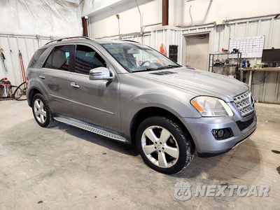 Czwarte zdjęcie samochodu z boku: 2011 MERCEDES-BENZ ML 350 4MATIC VIN:4JGBB8GB6BA724163 - miniatura