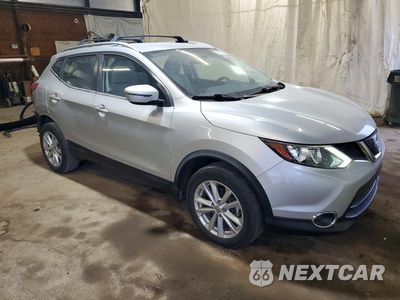 Czwarte zdjęcie samochodu z boku: 2018 NISSAN ROGUE SPORT SV VIN:JN1BJ1CR4JW293599 - miniatura