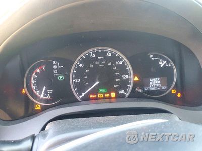 Zdjęcie 9 z 12 samochodu: 2011 LEXUS CT 200 VIN:JTHKD5BH1B2041157 - miniatura