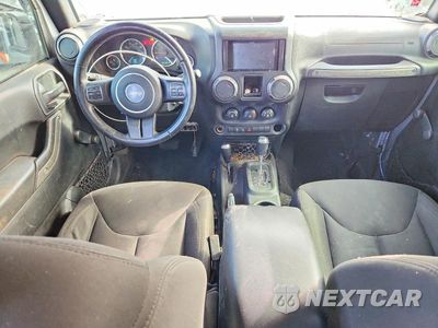 Zdjęcie 8 z 13 samochodu: 2018 JEEP WRANGLER UNLIMITED SPORT VIN:1C4BJWDG7JL867427 - miniatura