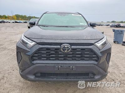 Piąte zdjęcie samochodu w środku: 2025 TOYOTA RAV4 HYBRID XLE VIN:2T3RWRFV3SW265670 - miniatura
