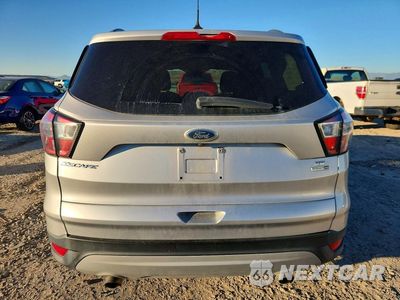 Zdjęcie 6 z 13 samochodu: 2018 FORD ESCAPE SE VIN:1FMCU9GD7JUC60805 - miniatura