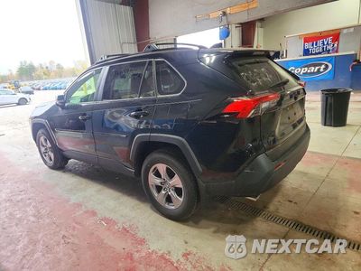 Drugie zdjęcie samochodu z przodu: 2022 TOYOTA RAV4 XLE VIN:JTMRWRFV9ND155529 - miniatura