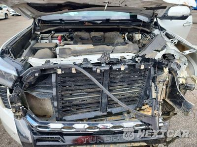 Zdjęcie 11 z 12 samochodu: 2023 TOYOTA TUNDRA PLATINUM VIN:5TFNA5DBXPX109076 - miniatura