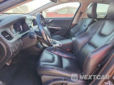 Zdjęcie 7 z 13 samochodu: 2015 VOLVO V60 CROSS COUNTRY PREMIER VIN:YV4612HK5F1000391 - miniatura