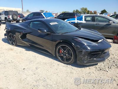 Czwarte zdjęcie samochodu z boku: 2021 CHEVROLET CORVETTE STINGRAY 2LT VIN:1G1YB3D4XM5109885 - miniatura