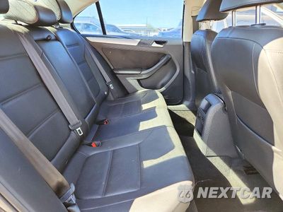Zdjęcie 10 z 12 samochodu: 2014 VOLKSWAGEN JETTA SE VIN:3VWD17AJ8EM239229 - miniatura