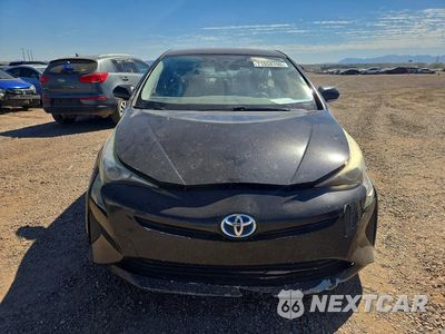 Piąte zdjęcie samochodu w środku: 2016 TOYOTA PRIUS THREE VIN:JTDKARFU7G3007444 - miniatura