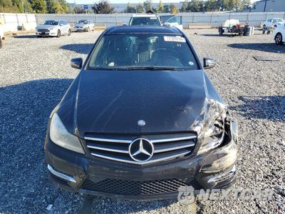 Piąte zdjęcie samochodu w środku: 2014 MERCEDES-BENZ C 300 4MATIC VIN:WDDGF8AB4ER309720 - miniatura