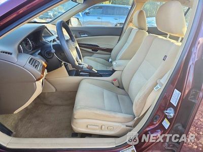 Zdjęcie 7 z 12 samochodu: 2009 HONDA ACCORD EX VIN:1HGCP267X9A198975 - miniatura