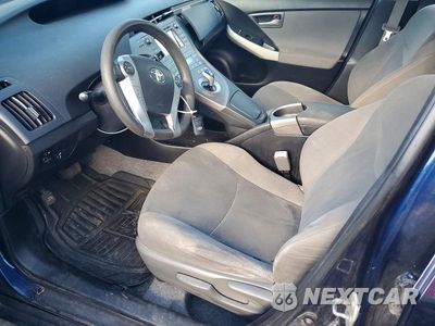Zdjęcie 7 z 12 samochodu: 2013 TOYOTA PRIUS TWO VIN:JTDKN3DUXD1635686 - miniatura