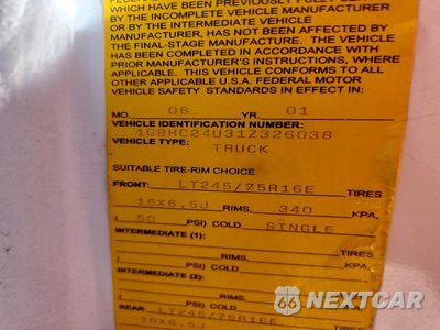Zdjęcie 12 z 12 samochodu: 2001 CHEVROLET SILVERADO C2500 HEAVY DUTY VIN:1GBHC24U31Z326038 - miniatura