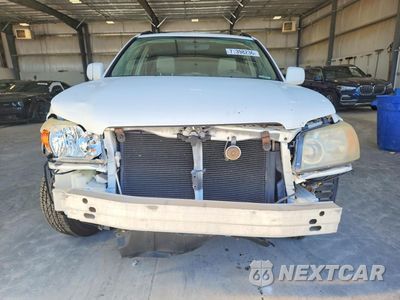 Piąte zdjęcie samochodu w środku: 2005 TOYOTA HIGHLANDER BASE VIN:JTEGD21A050129171 - miniatura