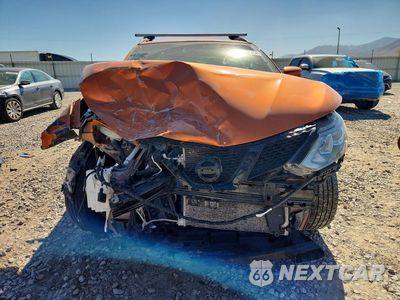 Piąte zdjęcie samochodu w środku: 2017 NISSAN ROGUE SPORT SV VIN:JN1BJ1CR6HW132911 - miniatura