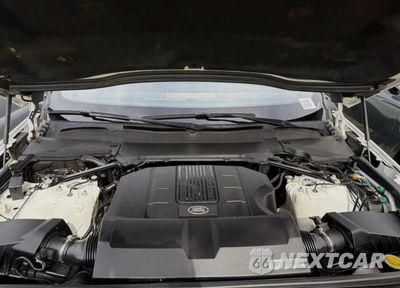 Zdjęcie 7 z 10 samochodu: 2018 LAND ROVER DISCOVERY HSE LUXURY VIN:SALRT2RV6JA069235 - miniatura