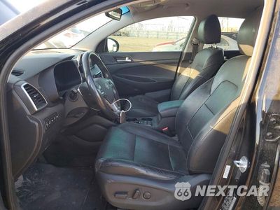 Zdjęcie 7 z 13 samochodu: 2019 HYUNDAI TUCSON LIMITED VIN:KM8J33AL5KU016773 - miniatura