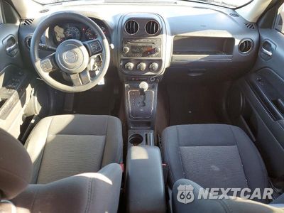 Zdjęcie 8 z 12 samochodu: 2015 JEEP PATRIOT SPORT VIN:1C4NJPBB1FD146063 - miniatura