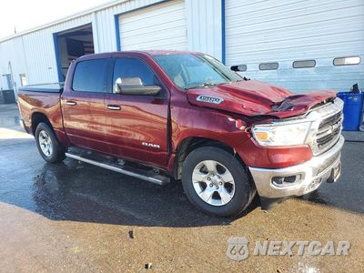 Czwarte zdjęcie samochodu z boku: 2019 RAM 1500 BIG HORN/LONE STAR VIN:1C6RREFT7KN745918 - miniatura