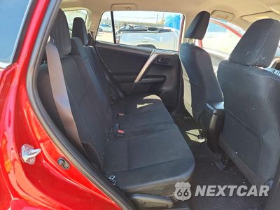 Zdjęcie 11 z 13 samochodu: 2017 TOYOTA RAV4 LE VIN:JTMZFREV1HJ123598 - miniatura