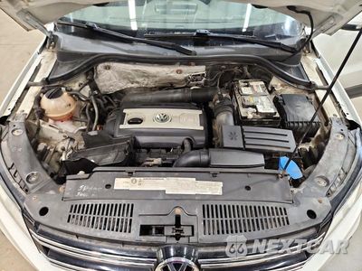 Zdjęcie 12 z 13 samochodu: 2012 VOLKSWAGEN TIGUAN S VIN:WVGBV7AX5CW545462 - miniatura