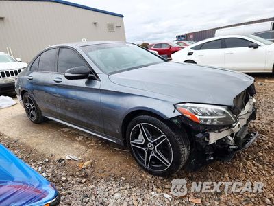 Czwarte zdjęcie samochodu z boku: 2019 MERCEDES-BENZ C 300 4MATIC VIN:55SWF8EB9KU318087 - miniatura
