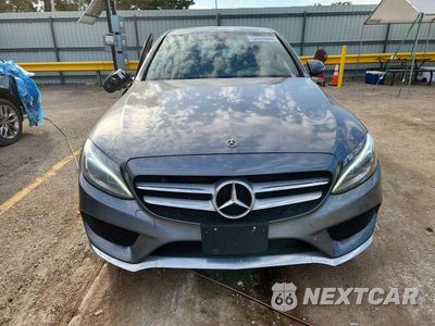 Piąte zdjęcie samochodu w środku: 2018 MERCEDES-BENZ C 300 4MATIC VIN:55SWF4KB6JU242548 - miniatura