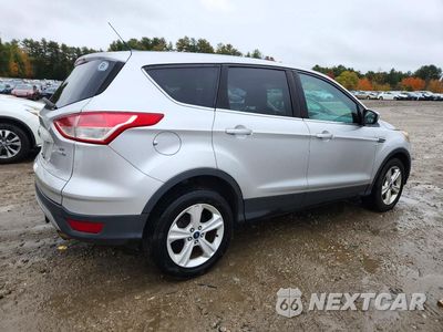 Trzecie zdjęcie samochodu z tyłu: 2015 FORD ESCAPE SE VIN:1FMCU9G91FUB22745 - miniatura