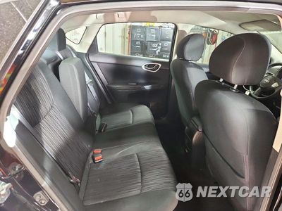 Zdjęcie 10 z 12 samochodu: 2019 NISSAN SENTRA SV VIN:3N1AB7AP2KL625687 - miniatura