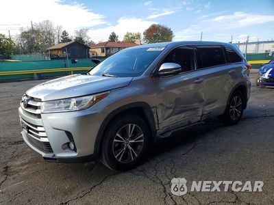 2018 TOYOTA HIGHLANDER LE PLUS 5TDBZRFH1JS828458 - główne zdjęcie licytacji z USA - miniatura