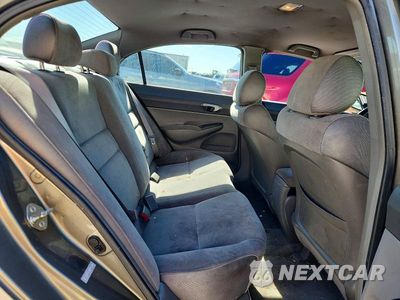 Zdjęcie 10 z 12 samochodu: 2006 HONDA CIVIC LX VIN:1HGFA16586L062822 - miniatura