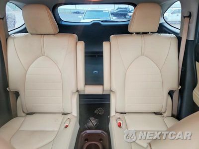 Zdjęcie 10 z 13 samochodu: 2020 TOYOTA HIGHLANDER XLE VIN:5TDGZRAHXLS506174 - miniatura