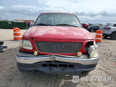 Piąte zdjęcie samochodu w środku: 2001 FORD F150 SUPERCREW VIN:1FTRW07L51KC43136 - miniatura