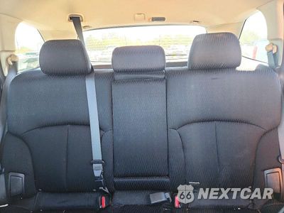 Zdjęcie 10 z 13 samochodu: 2010 SUBARU OUTBACK 2.5I PREMIUM VIN:4S4BRBCCXA3351087 - miniatura