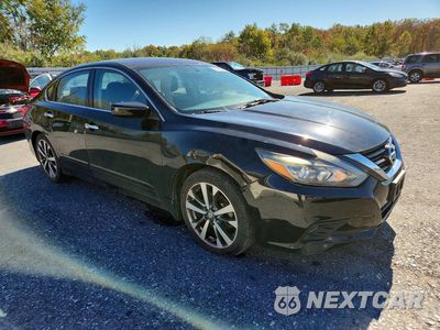 Czwarte zdjęcie samochodu z boku: 2016 NISSAN ALTIMA 2.5 SR VIN:1N4AL3AP4GC216795 - miniatura