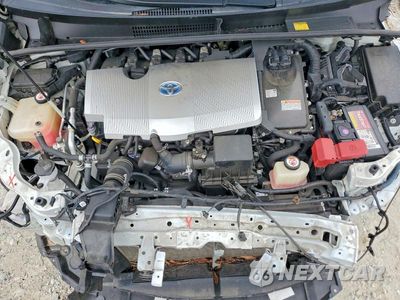 Zdjęcie 11 z 13 samochodu: 2017 TOYOTA PRIUS FOUR VIN:JTDKARFUXH3042786 - miniatura