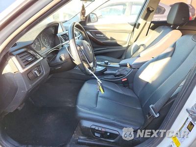 Zdjęcie 7 z 12 samochodu: 2015 BMW 328 I VIN:WBA3A5G54FNS90356 - miniatura
