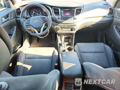 Zdjęcie 8 z 12 samochodu: 2017 HYUNDAI TUCSON ECO VIN:KM8J3CA24HU271785 - miniatura