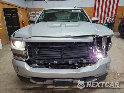 Piąte zdjęcie samochodu w środku: 2017 CHEVROLET SILVERADO K1500 LT VIN:1GCVKREC8HZ389937 - miniatura