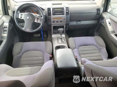 Zdjęcie 8 z 12 samochodu: 2006 NISSAN PATHFINDER S VIN:5N1AR18WX6C604215 - miniatura