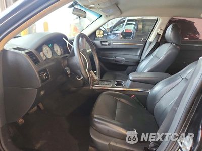 Zdjęcie 7 z 13 samochodu: 2010 CHRYSLER 300 TOURING VIN:2C3CA5CV8AH289841 - miniatura