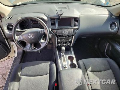 Zdjęcie 8 z 12 samochodu: 2018 NISSAN PATHFINDER SV VIN:5N1DR2MM2JC635216 - miniatura