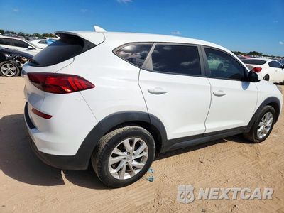 Trzecie zdjęcie samochodu z tyłu: 2020 HYUNDAI TUCSON SE VIN:KM8J23A43LU177426 - miniatura
