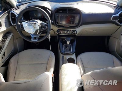 Zdjęcie 8 z 12 samochodu: 2025 KIA SOUL LX VIN:KNDJ23AU1S7248835 - miniatura