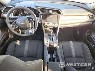 Zdjęcie 8 z 12 samochodu: 2018 HONDA CIVIC EX VIN:JHMFC1F35JX029249 - miniatura