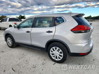 Drugie zdjęcie samochodu z przodu: 2017 NISSAN ROGUE S VIN:JN8AT2MV9HW261721 - miniatura