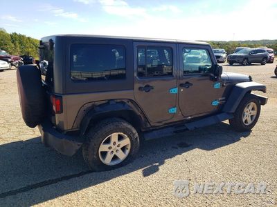 Trzecie zdjęcie samochodu z tyłu: 2018 JEEP WRANGLER UNLIMITED SPORT VIN:1C4BJWDG8JL887895 - miniatura
