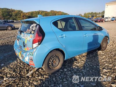 Trzecie zdjęcie samochodu z tyłu: 2015 TOYOTA PRIUS C ONE VIN:JTDKDTB33F1089894 - miniatura